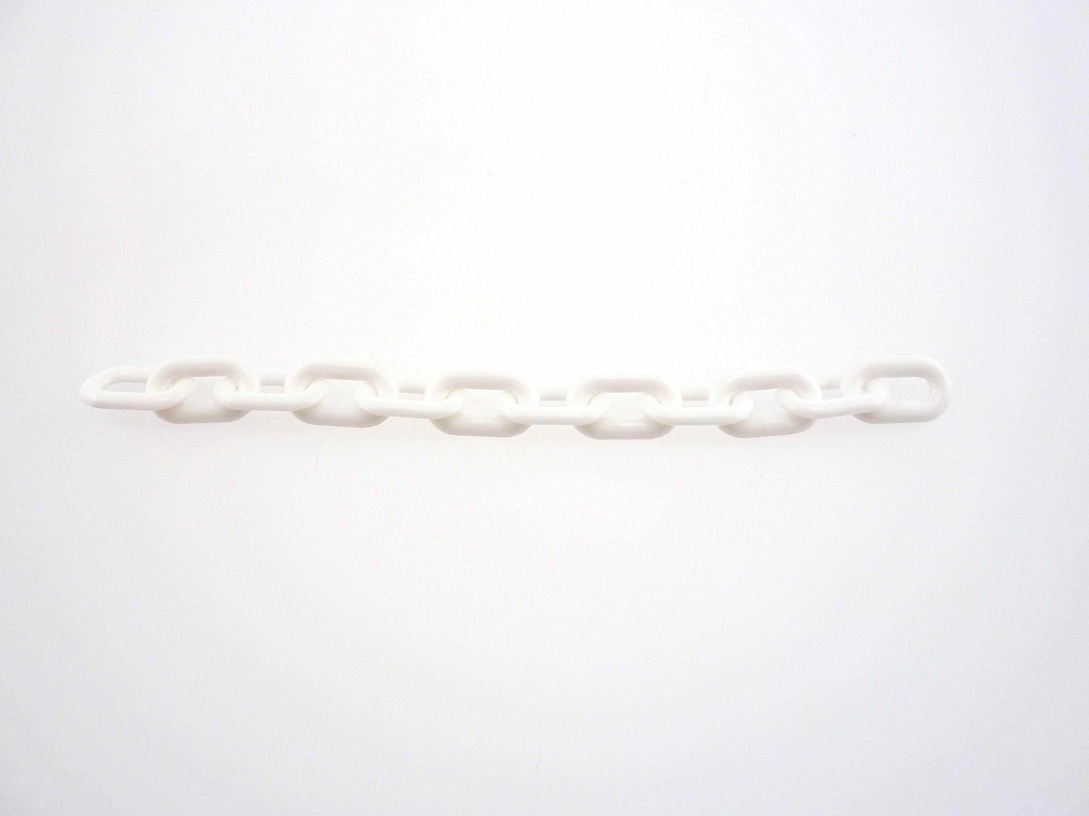 PLASTIC CHAIN WHITE 5#