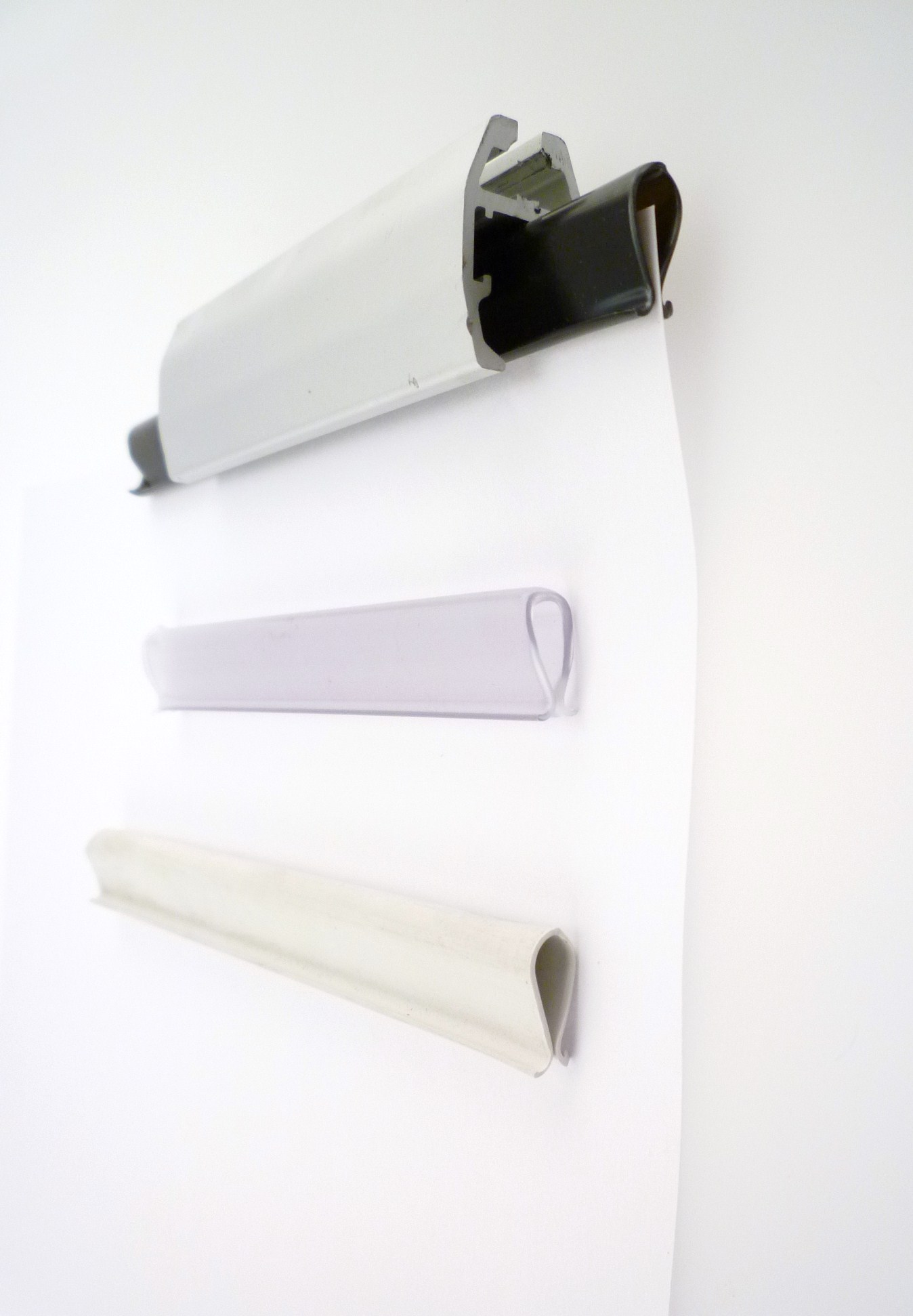 SPRING CLAMP WHITE